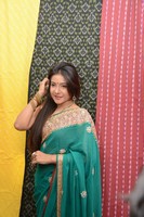 Sakshi Agarwal Inaugurates Pochampally IKAT Art Mela